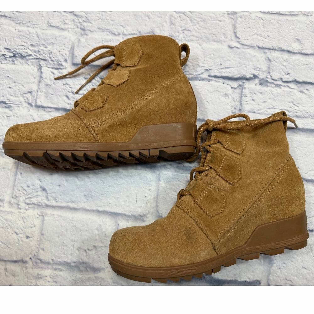 Sorel Women's Cognac Suede Lace-Up Wedge Winter Boots